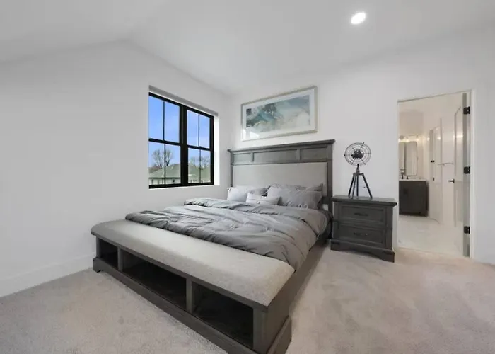 Jungle House Premier Residences - Downtown & Short North Columbus