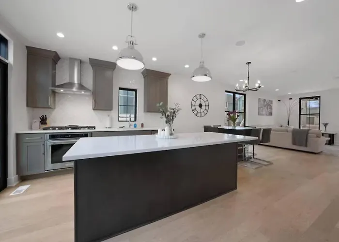 Jungle House Premier Residences - Downtown & Short North Сasa de vacaciones *