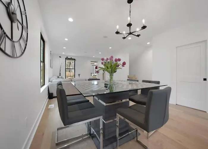 Jungle House Premier Residences - Downtown & Short North * Columbus