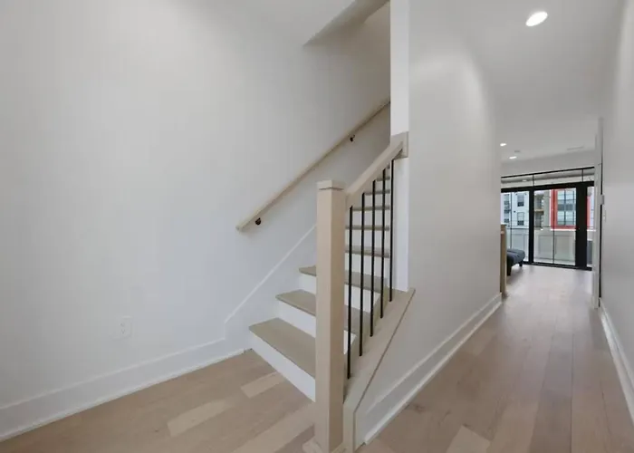Jungle House Premier Residences - Downtown & Short North