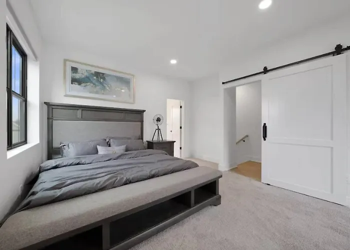 Jungle House Premier Residences - Downtown & Short North Сasa de vacaciones Columbus