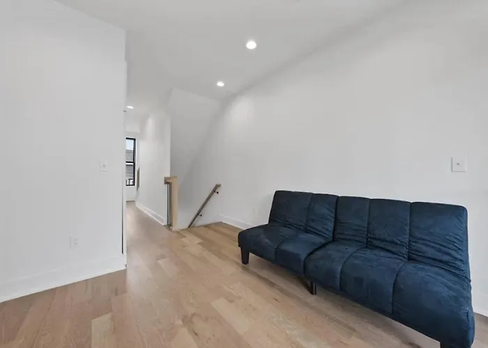 Jungle House Premier Residences - Downtown & Short North *