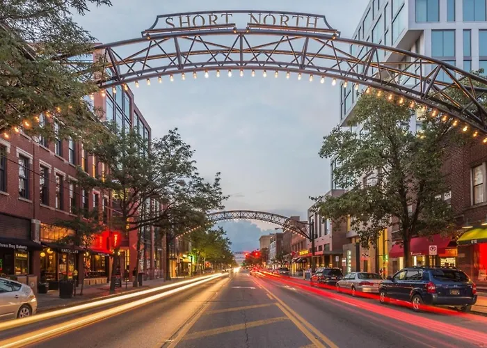 Сasa de vacaciones Jungle House Premier Residences - Downtown & Short North